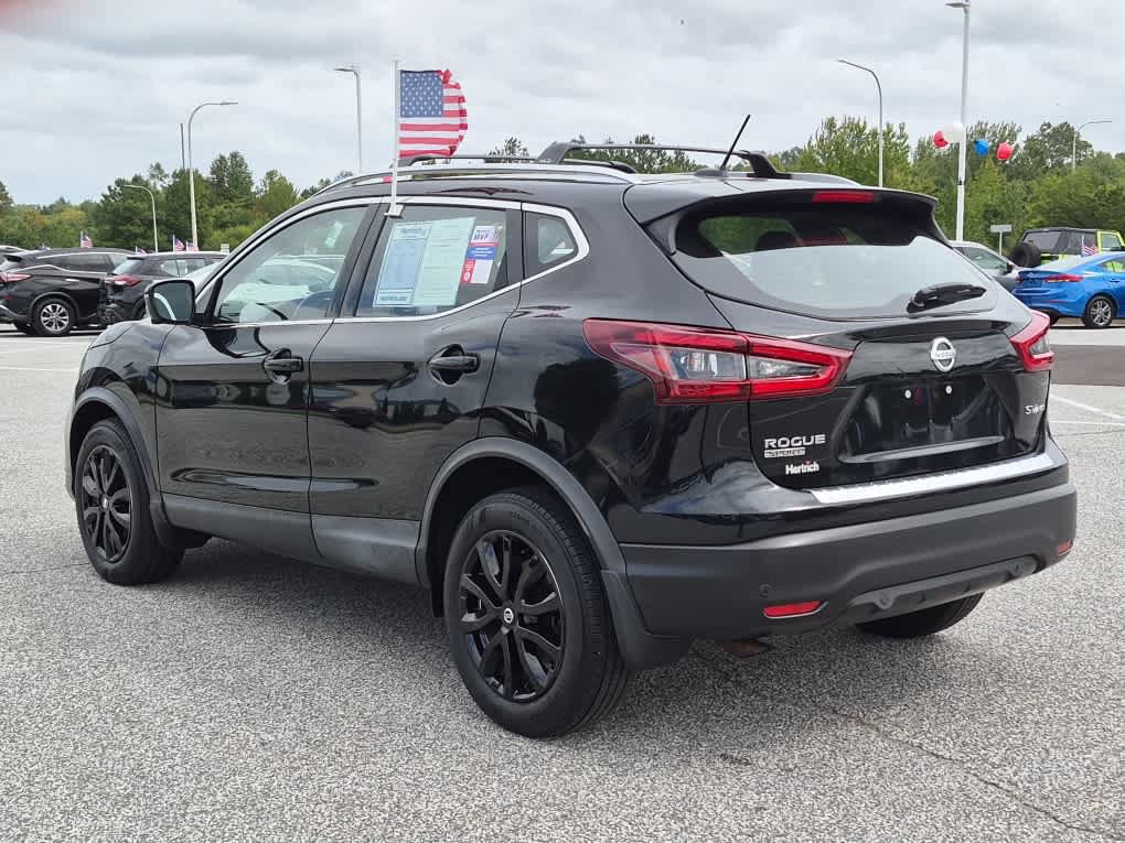 Used 2020 Nissan Rogue Sport SV w/ Technology Package AWD/4WD image 4