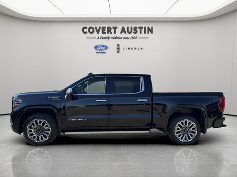 Used 2024 GMC Sierra 1500 Denali Ultimate image 2