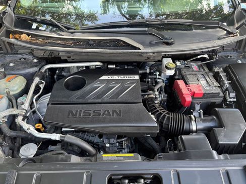 Used 2025 Nissan Rogue SV AWD/4WD image 34