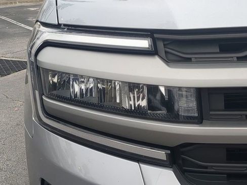 Used 2024 Ford Expedition Max XLT image 10