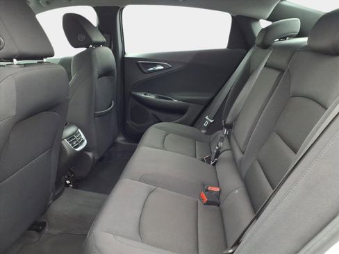 Used 2023 Chevrolet Malibu LT image 12