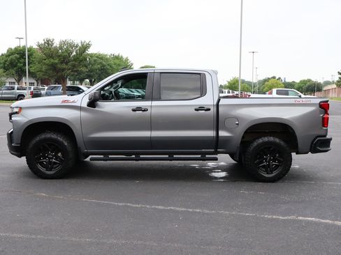 Used 2021 Chevrolet Silverado 1500 LT Trail Boss w/ LPO, Dark Essentials Package AWD/4WD image 33