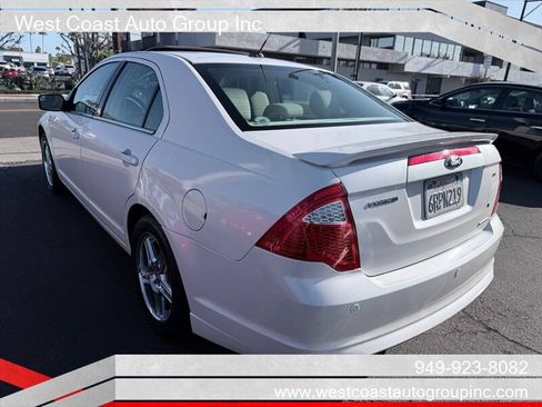 Used 2011 Ford Fusion SE w/ 202A Rapid Spec Order Code FWD image 4