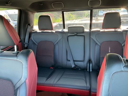 Used 2025 RAM 1500 Rebel AWD/4WD image 32