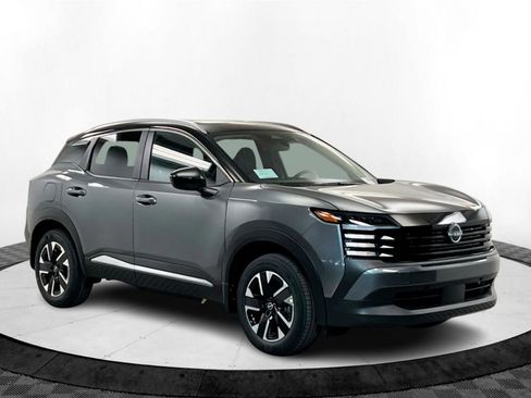 New 2025 Nissan Kicks SV w/ SV Premium Package image 7