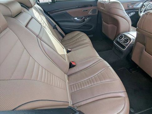 Used 2019 Mercedes-Benz S 560 4MATIC Sedan image 18