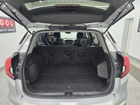 Used 2019 GMC Terrain SLT FWD image 23