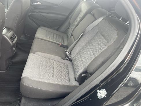 Used 2024 Chevrolet Equinox LT FWD image 23
