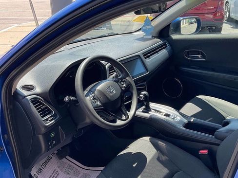 Used 2022 Honda HR-V EX image 6