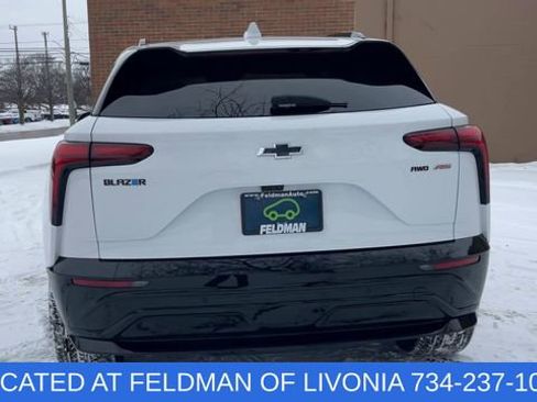 Used 2024 Chevrolet Blazer EV RS image 7