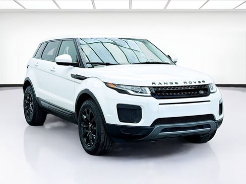 Used 2018 Land Rover Range Rover Evoque image 3