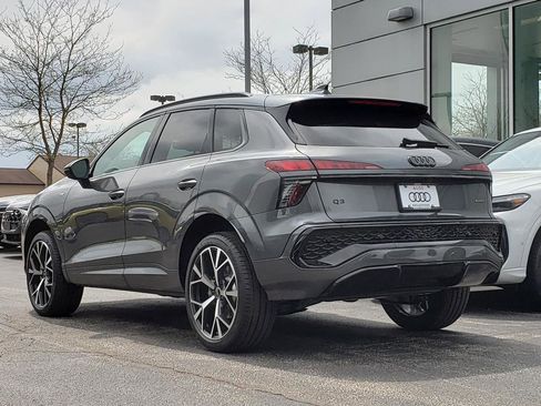 New 2026 Audi Q3 quattro 2.0T image 3
