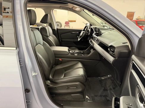 Used 2023 Honda Pilot Touring image 41
