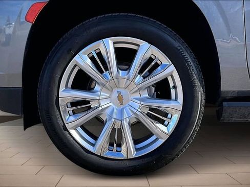 Used 2021 Chevrolet Tahoe High Country w/ Premium Package 2 image 9