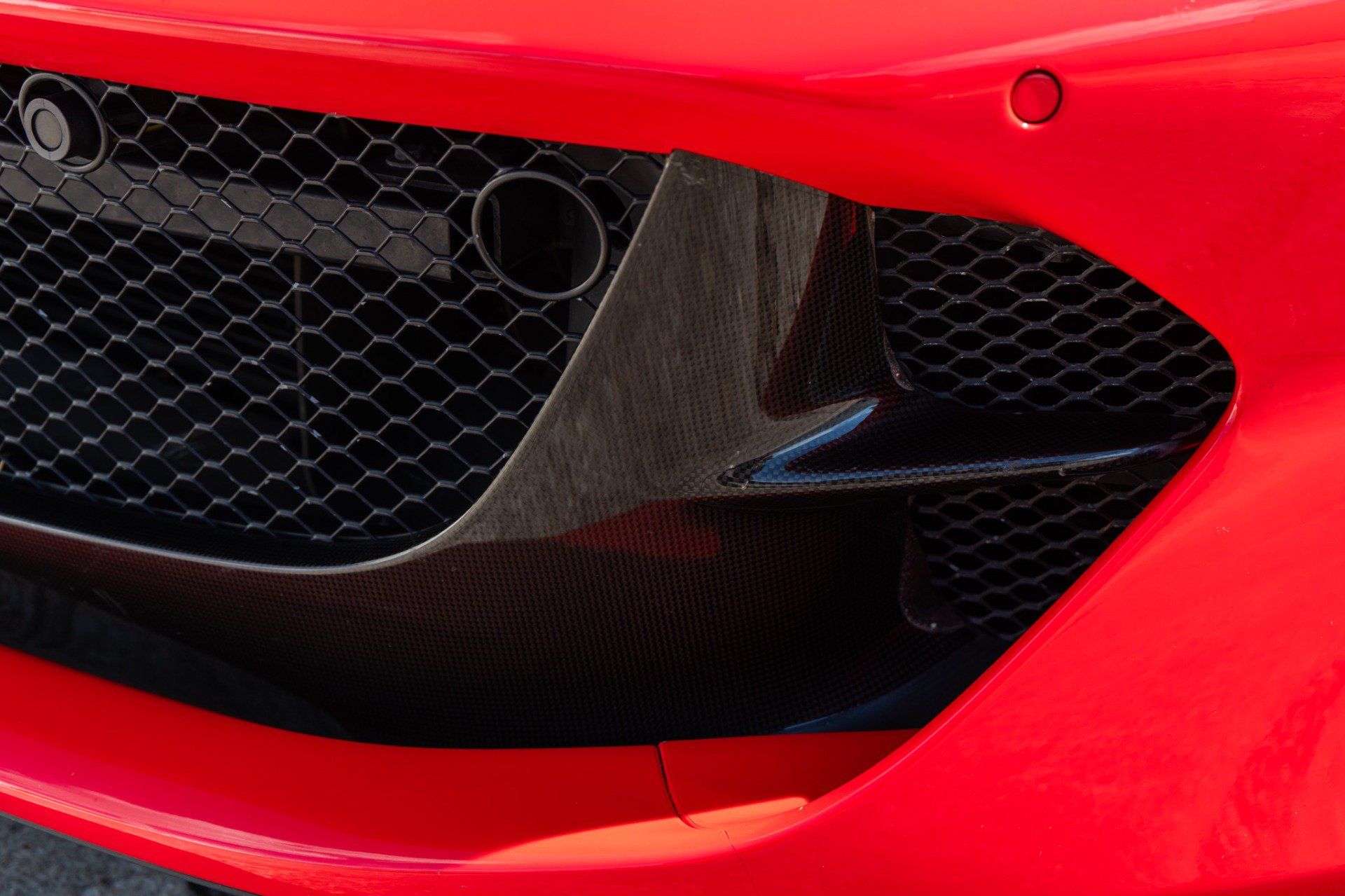 Used 2019 Ferrari 812 Superfast RWD image 35