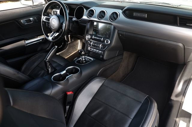 Used 2018 Ford Mustang GT Premium RWD image 21