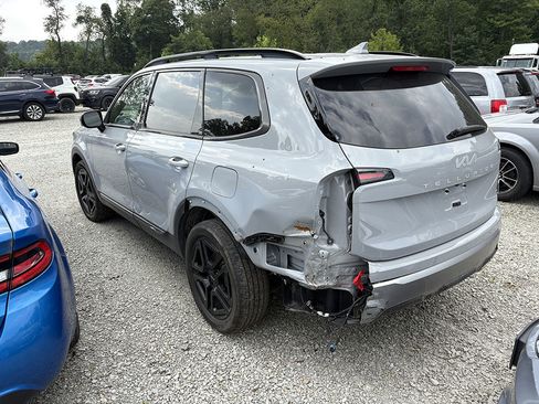 Used 2023 Kia Telluride SX X-Line image 1