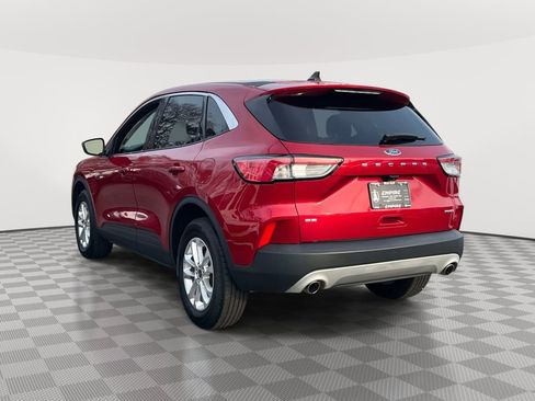 Used 2022 Ford Escape SE w/ Convenience Package image 5