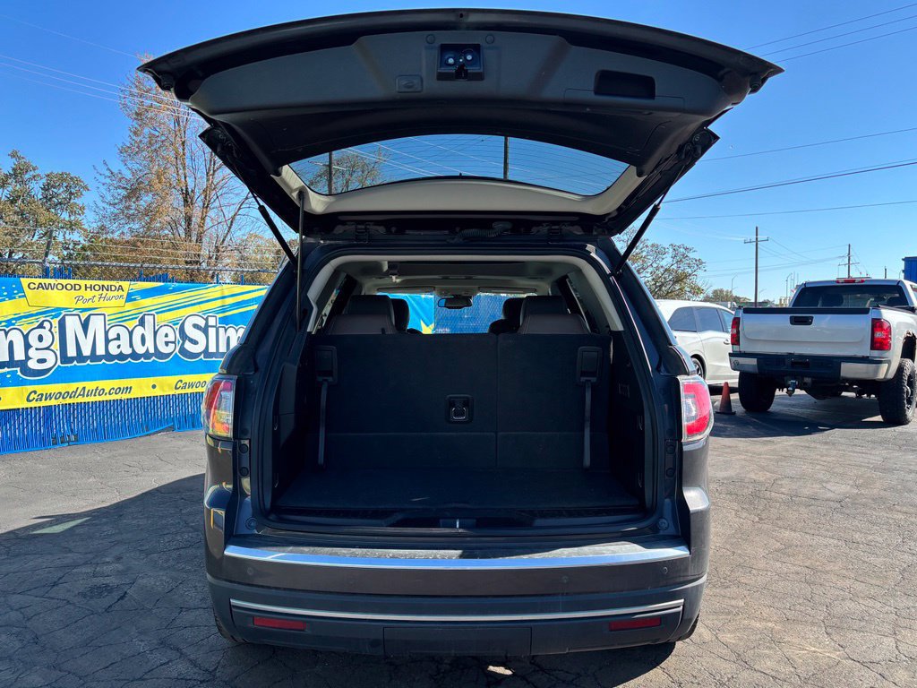 Used 2017 GMC Acadia Limited SLT AWD/4WD image 4