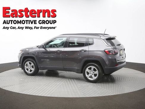 Used 2024 Jeep Compass Latitude AWD/4WD image 57