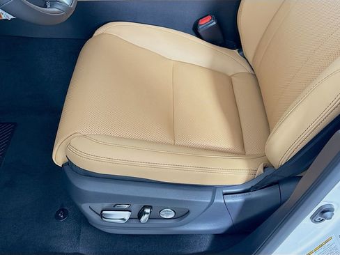 New 2026 Lexus LX 700h Luxury image 21