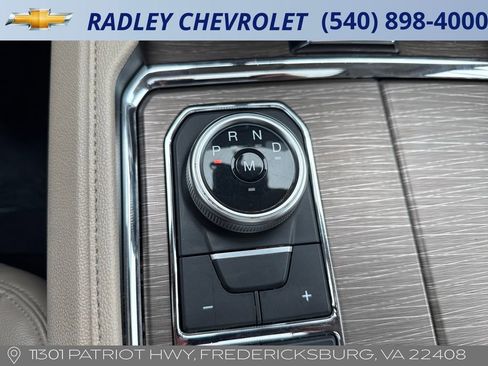 Used 2024 Ford Expedition Limited image 21