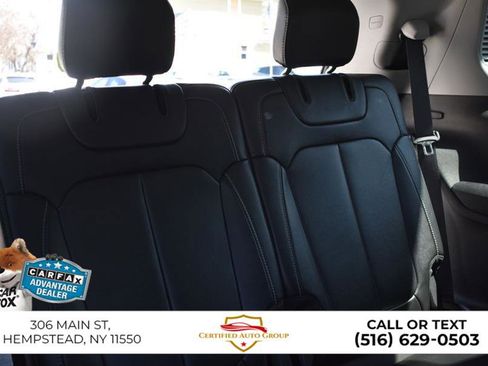 Used 2022 Jeep Grand Cherokee L Limited image 34