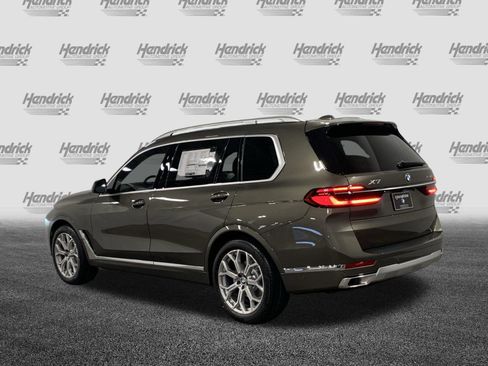 Used 2026 BMW X7 xDrive40i w/ Premium Package AWD/4WD image 6