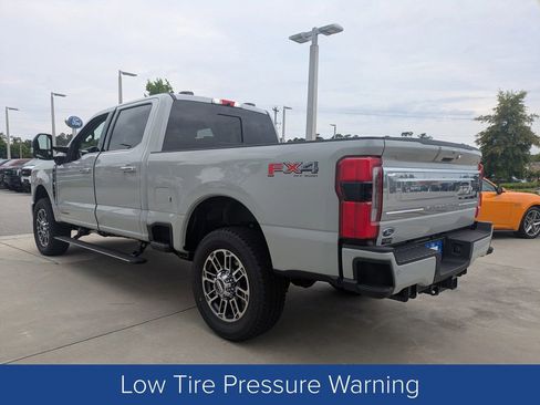 New 2026 Ford F350 Platinum w/ Platinum Plus Package AWD/4WD image 6
