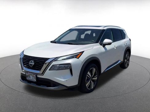 Used 2023 Nissan Rogue SL w/ SL Premium Package image 7