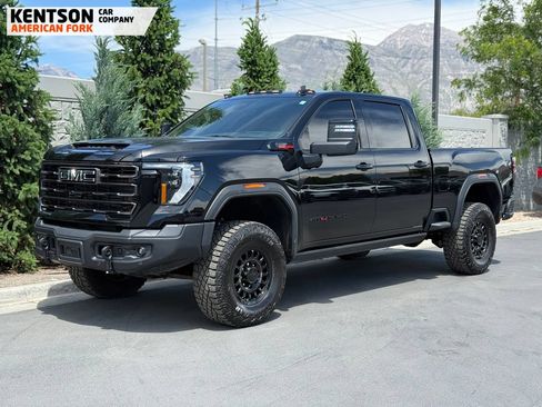 Used 2025 GMC Sierra 2500 AT4X w/ AT4X AEV Edition AWD/4WD image 3