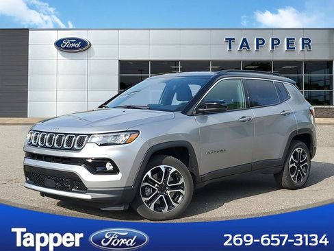 Used 2024 Jeep Compass Limited AWD/4WD image 1