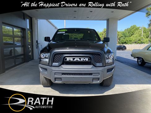 Used 2024 RAM 1500 Classic Warlock AWD/4WD image 3