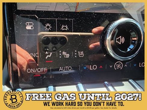 New 2027 GMC Terrain AT4 w/ Convenience Package III AWD/4WD image 21