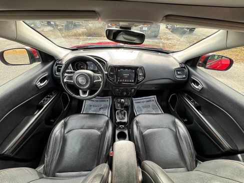 Used 2018 Jeep Compass Limited w/ Navigation Group image 16