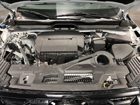 Used 2025 Honda Pilot Black Edition image 18