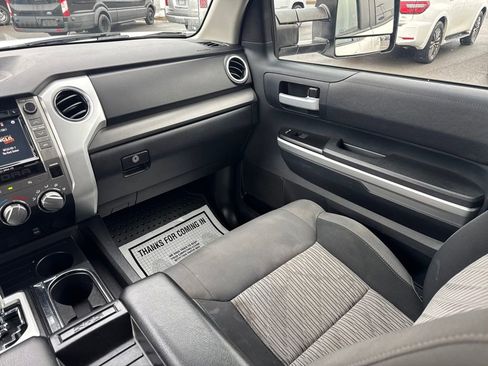 Used 2016 Toyota Tundra SR5 w/ TRD Off Road Package image 11