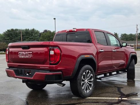 New 2026 GMC Canyon Denali AWD/4WD image 16