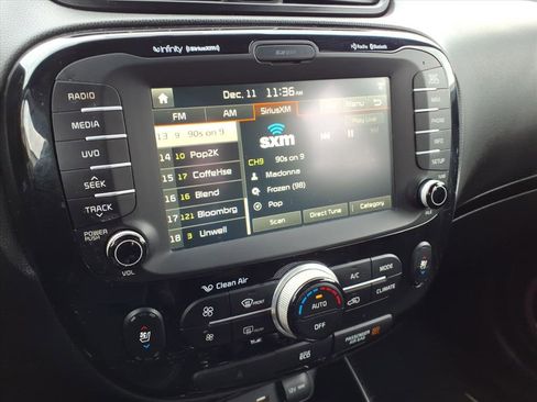 Used 2015 Kia Soul + w/ Primo Package image 20