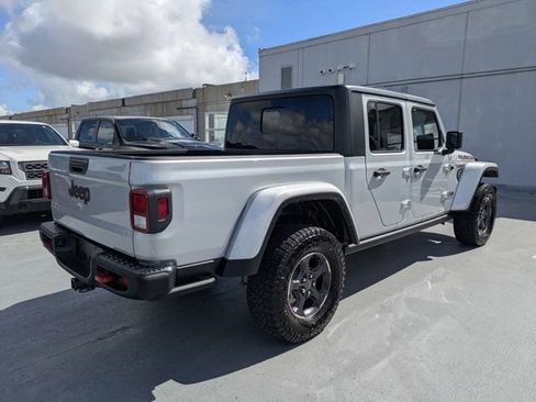 Used 2023 Jeep Gladiator Rubicon w/ Trailer Tow Package AWD/4WD image 3