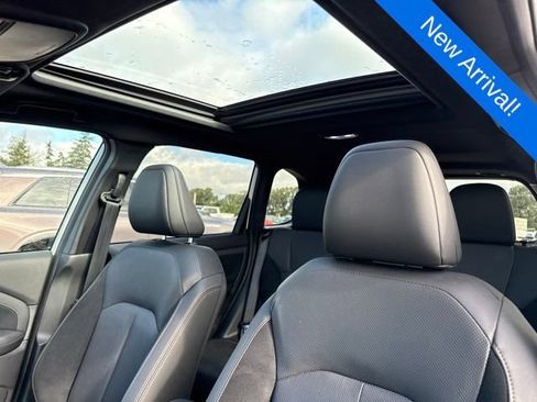 Used 2025 Subaru Forester Touring AWD/4WD image 15