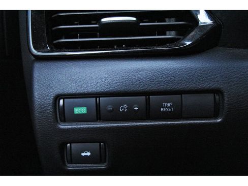 Certified 2024 Nissan Sentra SV w/ All-Weather Package FWD image 11