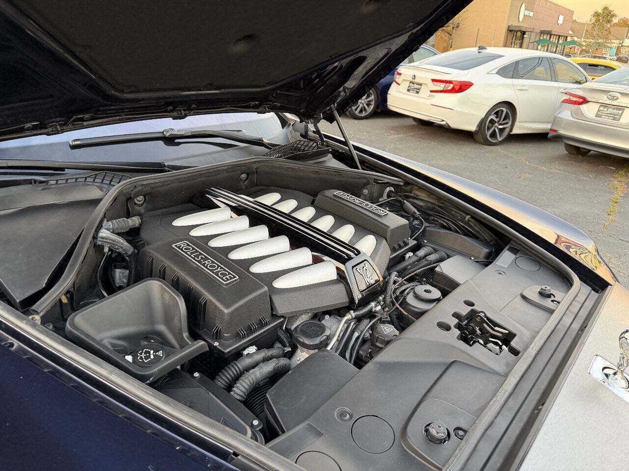 Used 2012 Rolls-Royce Ghost RWD image 43