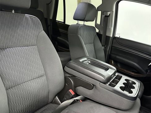 Used 2019 Chevrolet Tahoe LS image 40