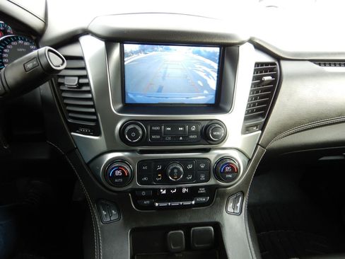 Used 2020 Chevrolet Tahoe LT image 17