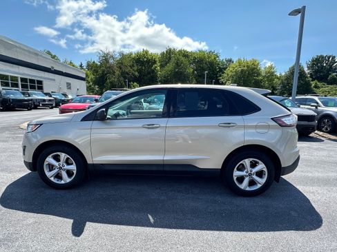 Used 2017 Ford Edge SE AWD/4WD image 8