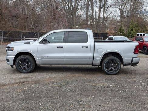 New 2026 RAM 1500 4x4 Crew Cab image 6