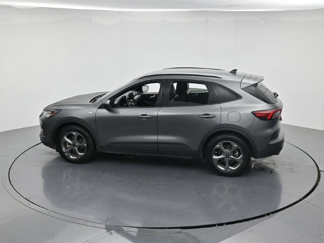 Certified 2025 Ford Escape ST-Line FWD image 46