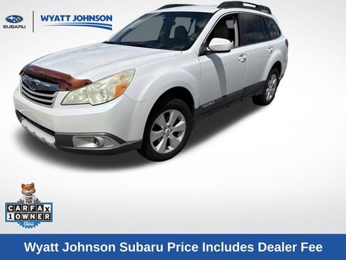 Used 2011 Subaru Outback 2.5i Limited AWD/4WD image 21