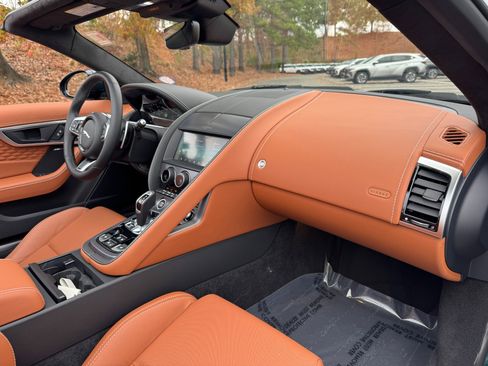 Used 2024 Jaguar F-TYPE R-Dynamic image 47